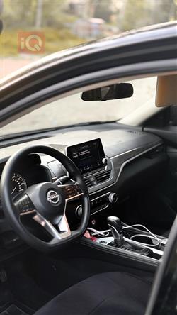 نيسان ألتيما